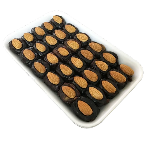 Dates with Cashew Nut